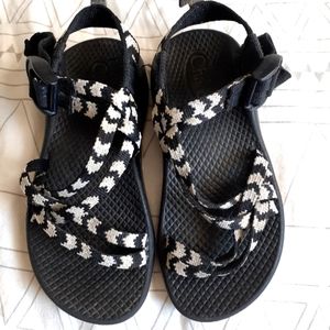 Chaco sandals boys size 12